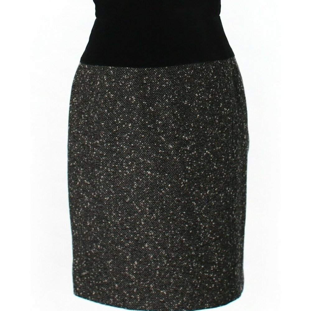 ESCADA Black White Boucle Tweed 100% All-Season Wool Straight Skirt Size 36